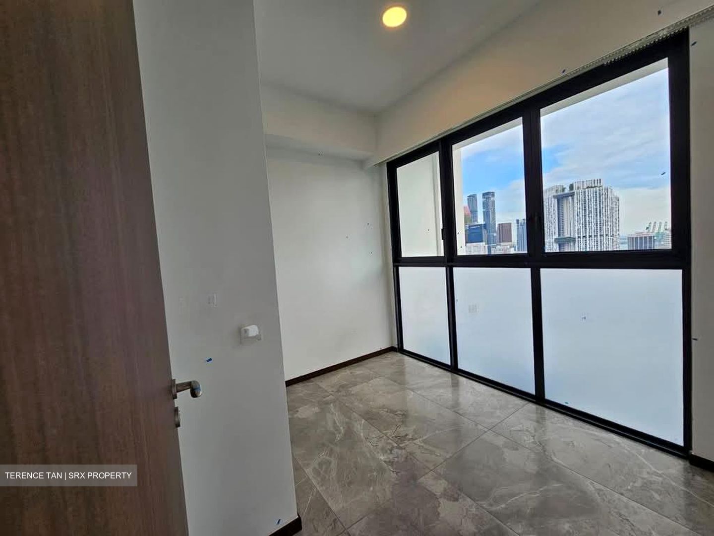 One Pearl Bank (D3), Apartment #581118351